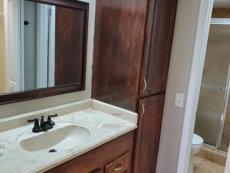 581 N University Dr — Photo 5