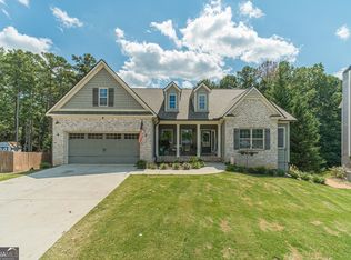 468 Copper Ridge Dr, Loganville, GA 30052