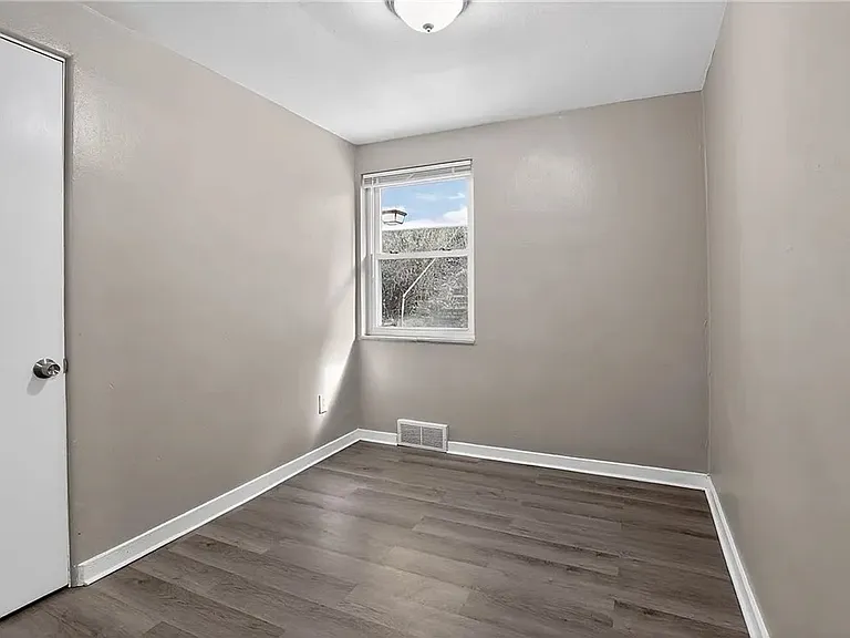 8030 Lincoln Rd — Photo 19