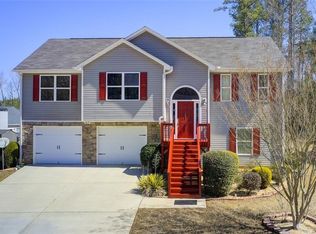 105 Spring View Br, Dallas, GA 30157