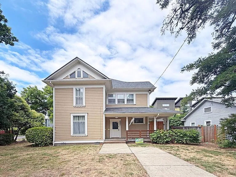 1588 Patterson St — Photo 1