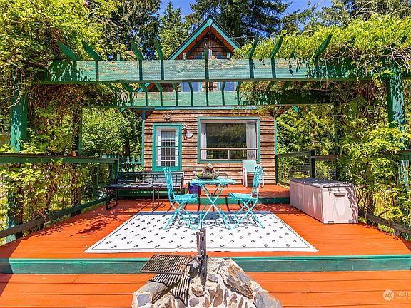 3rd image of 32515 76th Avenue NW
