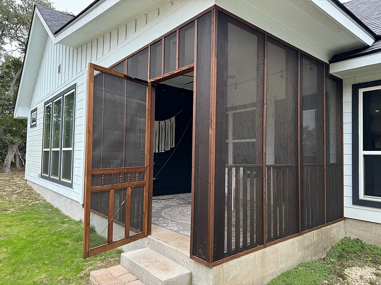 914 Bear Springs Trl — Photo 13