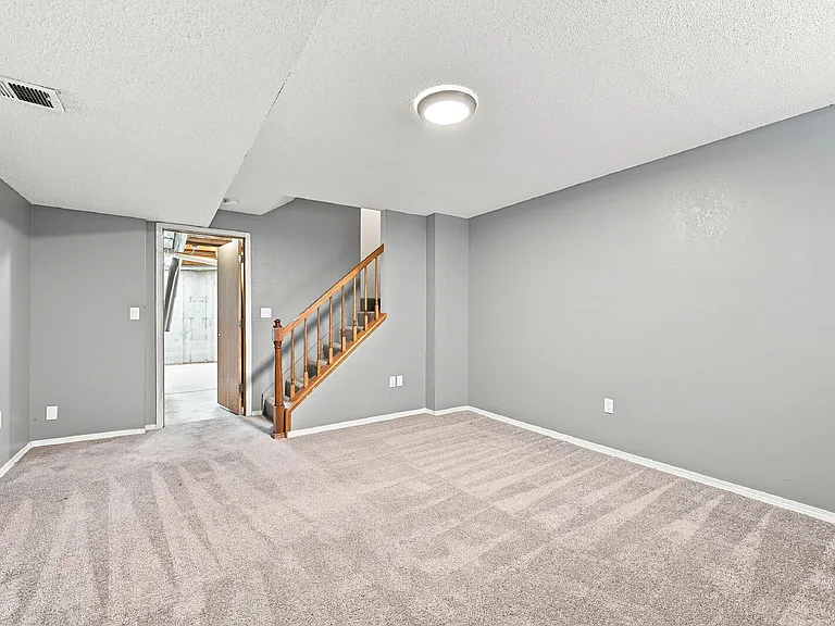 8186 S Fillmore Way — Photo 30