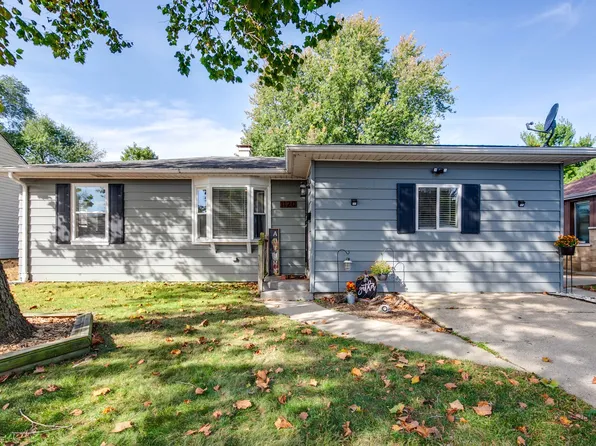 1120 Fulton Ave, Winthrop Harbor, IL 60096