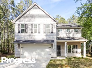 102 Peyton Ct, Senoia, GA