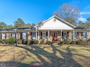8618 N Shore Dr, Jonesboro, GA 30236