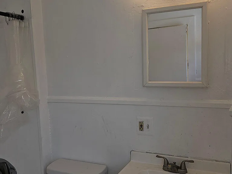 221 Lisbon St #2 — Photo 10
