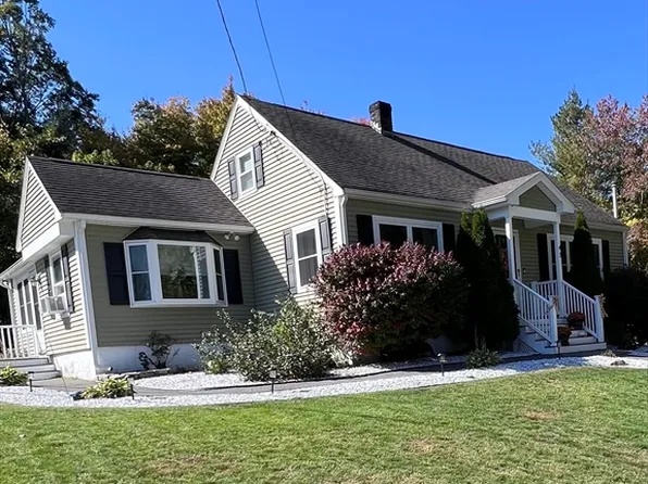 41 Orchard Ave, Dracut, MA 01826