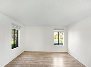 5335 SE Miles Grant Rd APT H101, Stuart, FL 34997