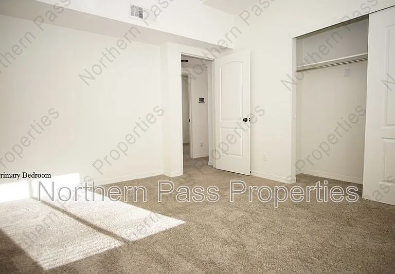 14380 Tobe Davis — Photo 17
