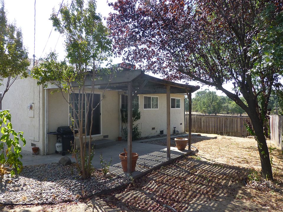 1st image of 1206 Champion Oaks Dr