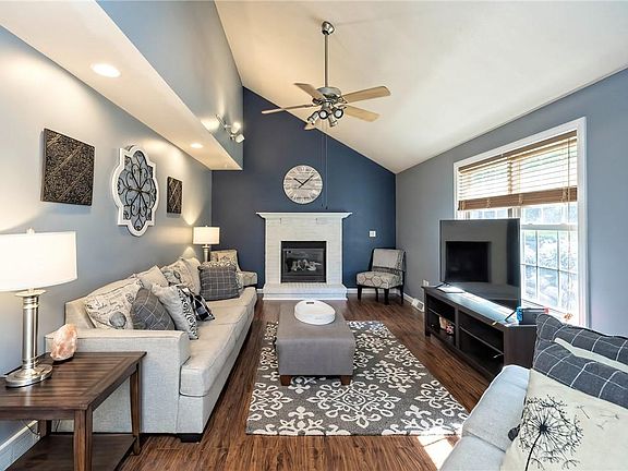 2nd image of 6089 Boxwood Dr