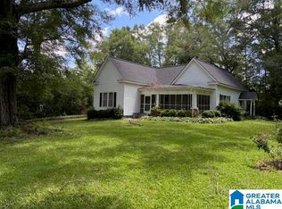 104 1st St NE, Wedowee, AL 36278