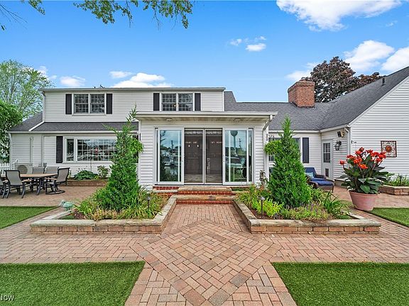 2nd image of 5069 Park Dr