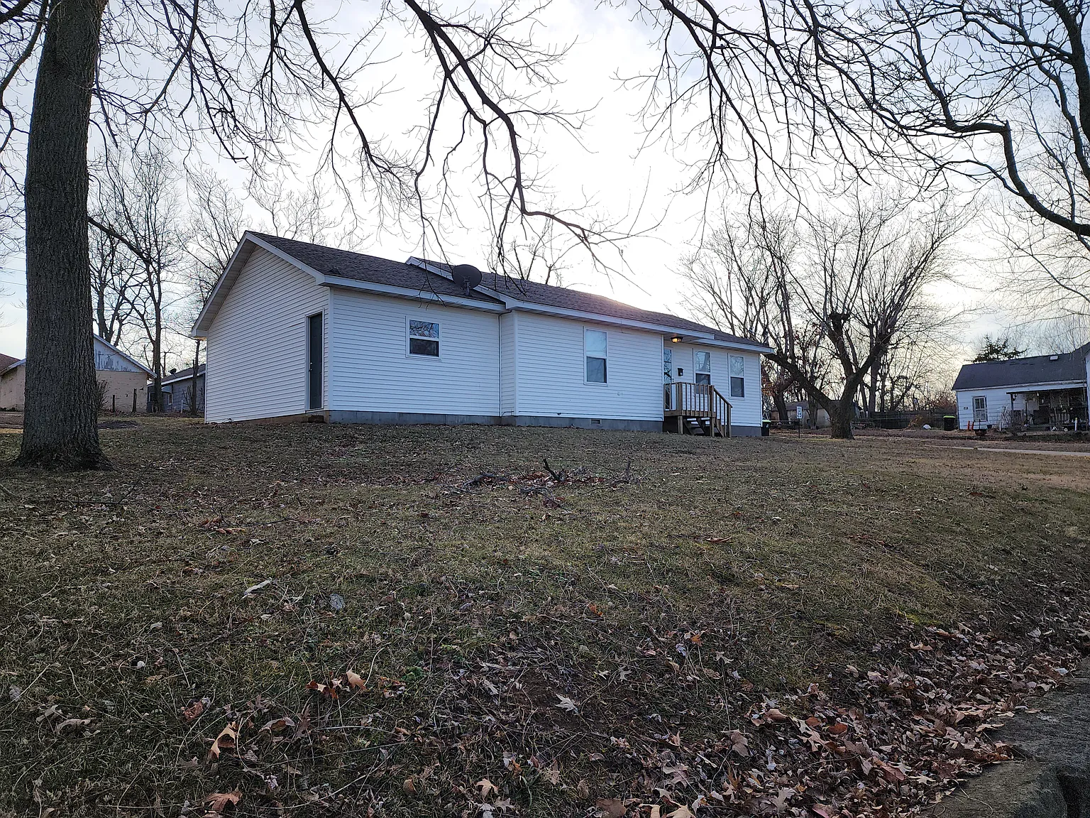 2 bed, 1064 sqft, $1,000 — Photo 3