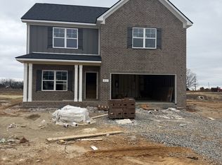 211 Watershed Ct, Ashland City, TN 37015