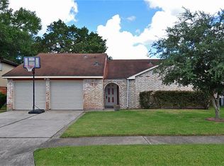 7511 Blanco Pines Dr, Humble, TX 77346