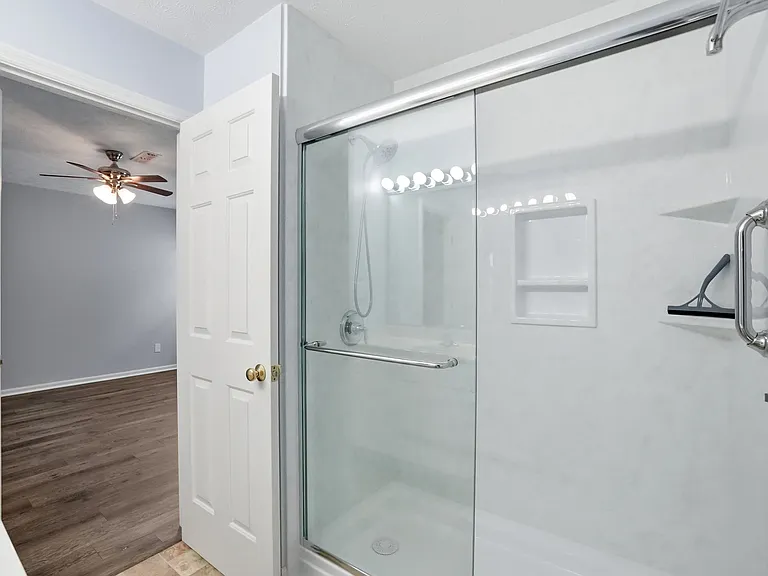 9083 Marquis Dr — Photo 23