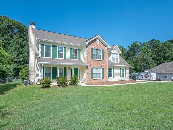 2nd image of 133 Brentwood Way