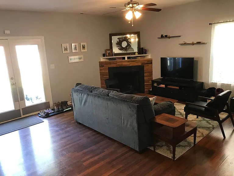 2138 Lockard Ave — Photo 22