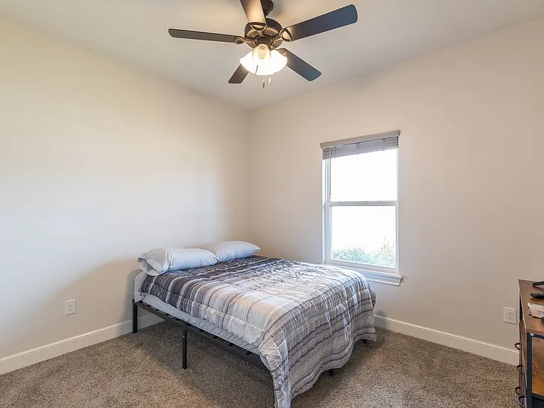 2501 Old Ironsides Rd — Photo 3