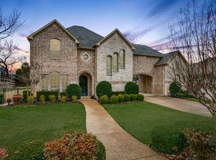217 Black Walnut Dr, Garland, TX 75044