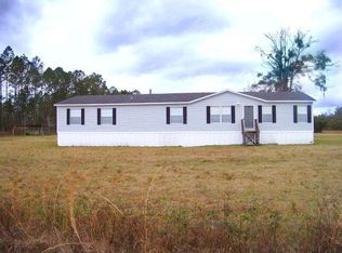 57 Marion Dr, Nahunta, GA 31553