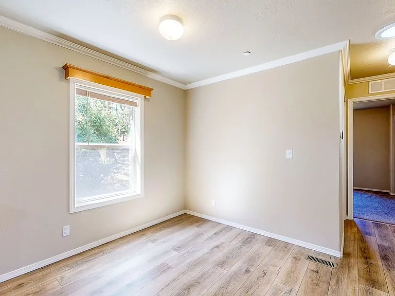 12800 Dunbar Rd — Photo 26