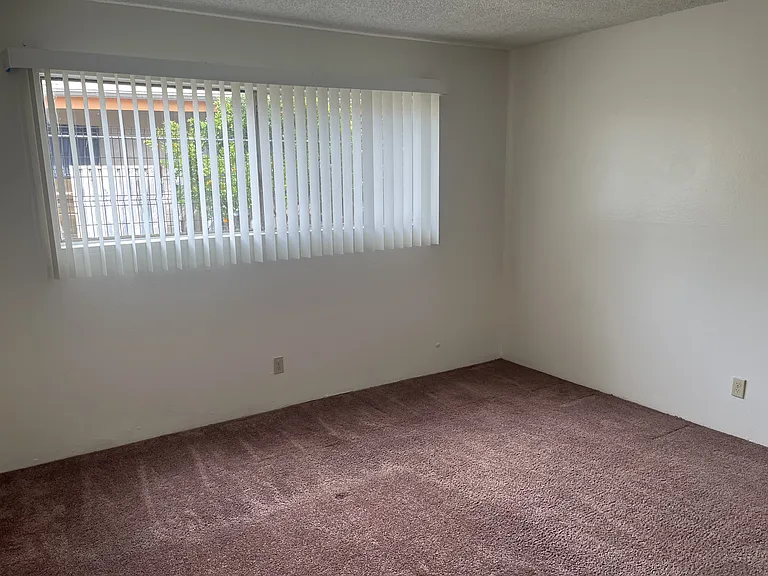 13955 Coteau Dr — Photo 25