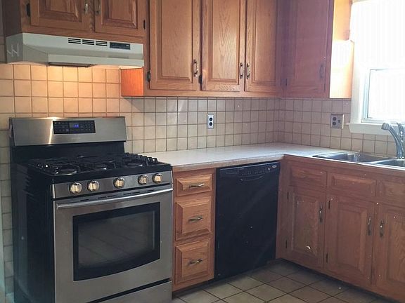 Kitchen stove & sink area