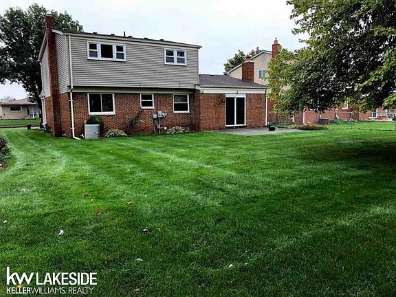 2nd image of 39123 Quinn Dr