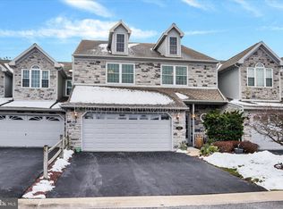 2885 Oakwood Dr, Harrisburg, PA 17110