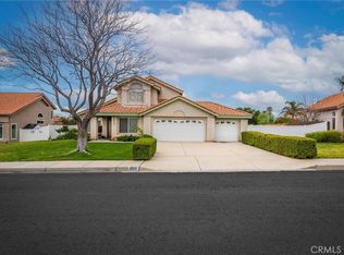 2313 W Via Bello Dr, Rialto, CA 92377