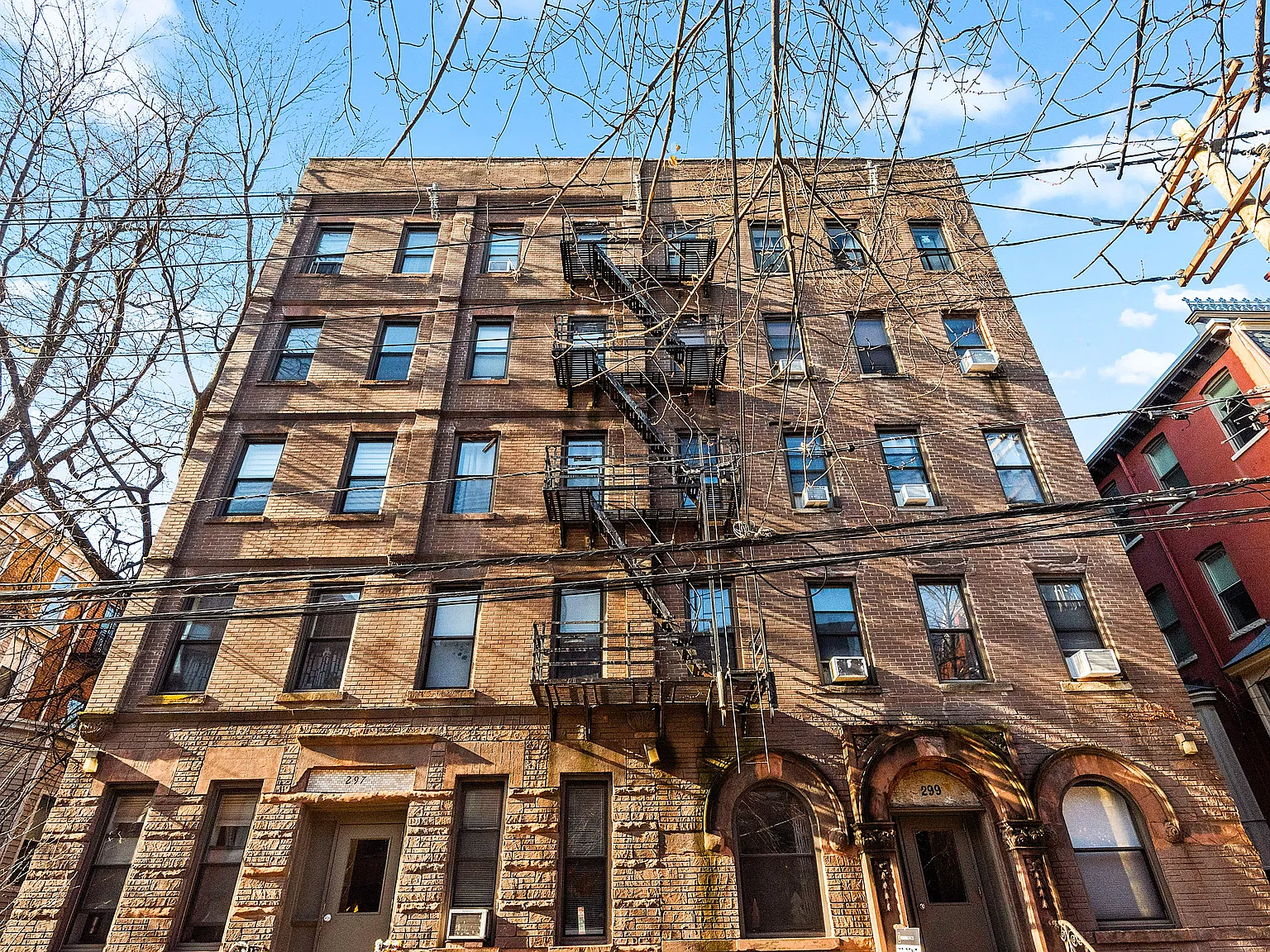 2 bed, 925 sqft, $3,000 — Photo 1