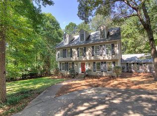 2735 Rosegate Ln, Charlotte, NC 28270