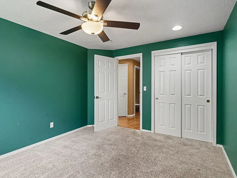 1075 Mildred Ln SE — Photo 37