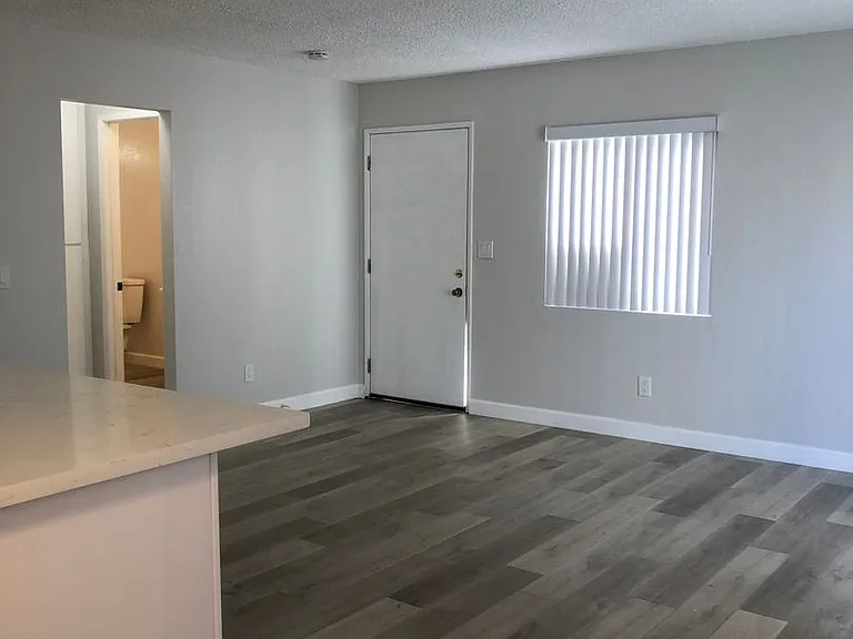 7871 Holt Dr — Photo 3
