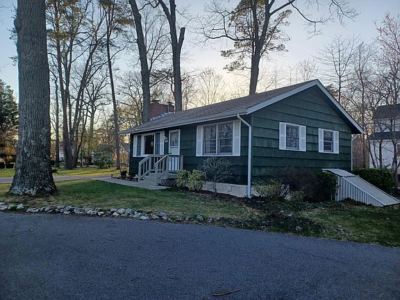 2nd image of 288 North Dr