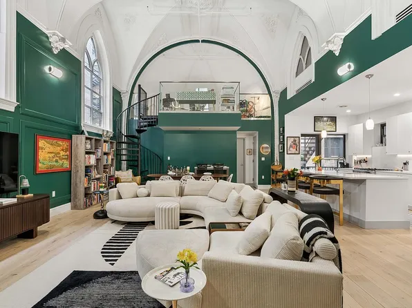 463 W 142nd St #2B, New York, NY 10031