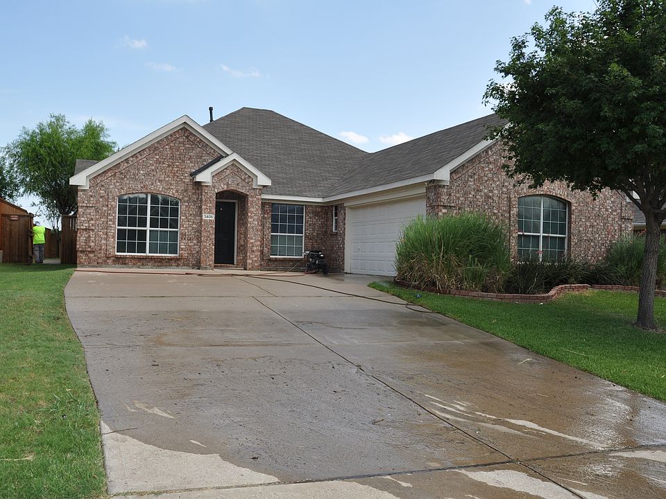 1st image of 3406 Francis Dr