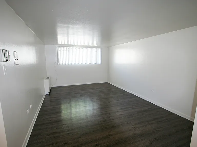Pearl Manor — Photo 4