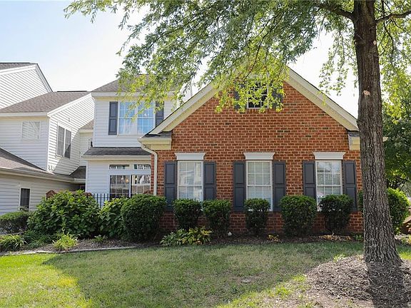 3rd image of 3409 Gwynns Pl