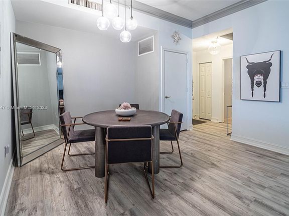2nd image of 3001 NE 185th St APT 116