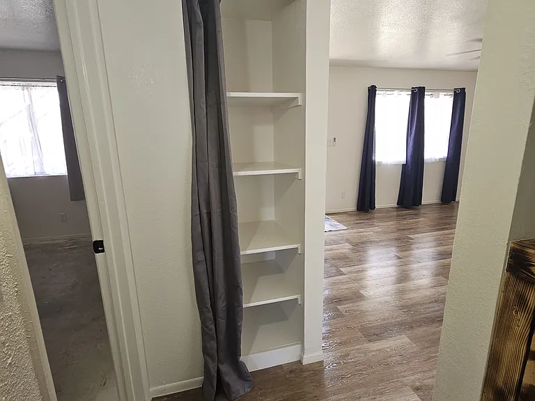 5019 N 22nd Ave #6 — Photo 17
