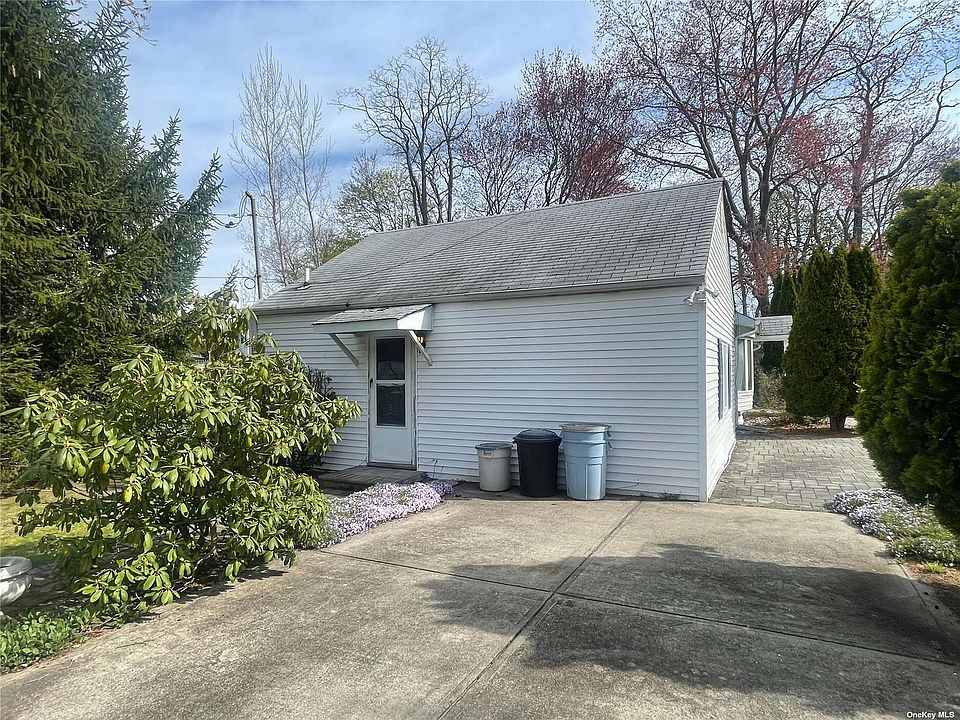 668 Wheeler Rd, Hauppauge, NY 11788 Zillow