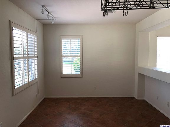 4th image of 1868 Torrance Blvd