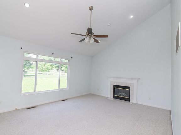 2nd image of 7036 Running Fox Ct