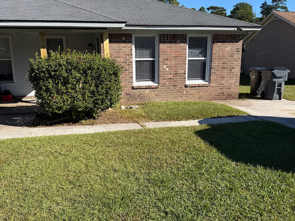 109 Ashwood Ct