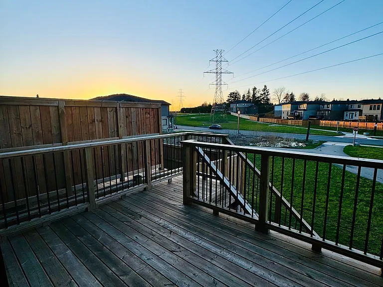 897 Robert Ferrie Dr — Photo 16